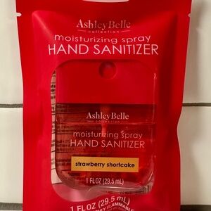 Strawberry Shortcake Moisturizing Spray Hand Sanitizer - Red